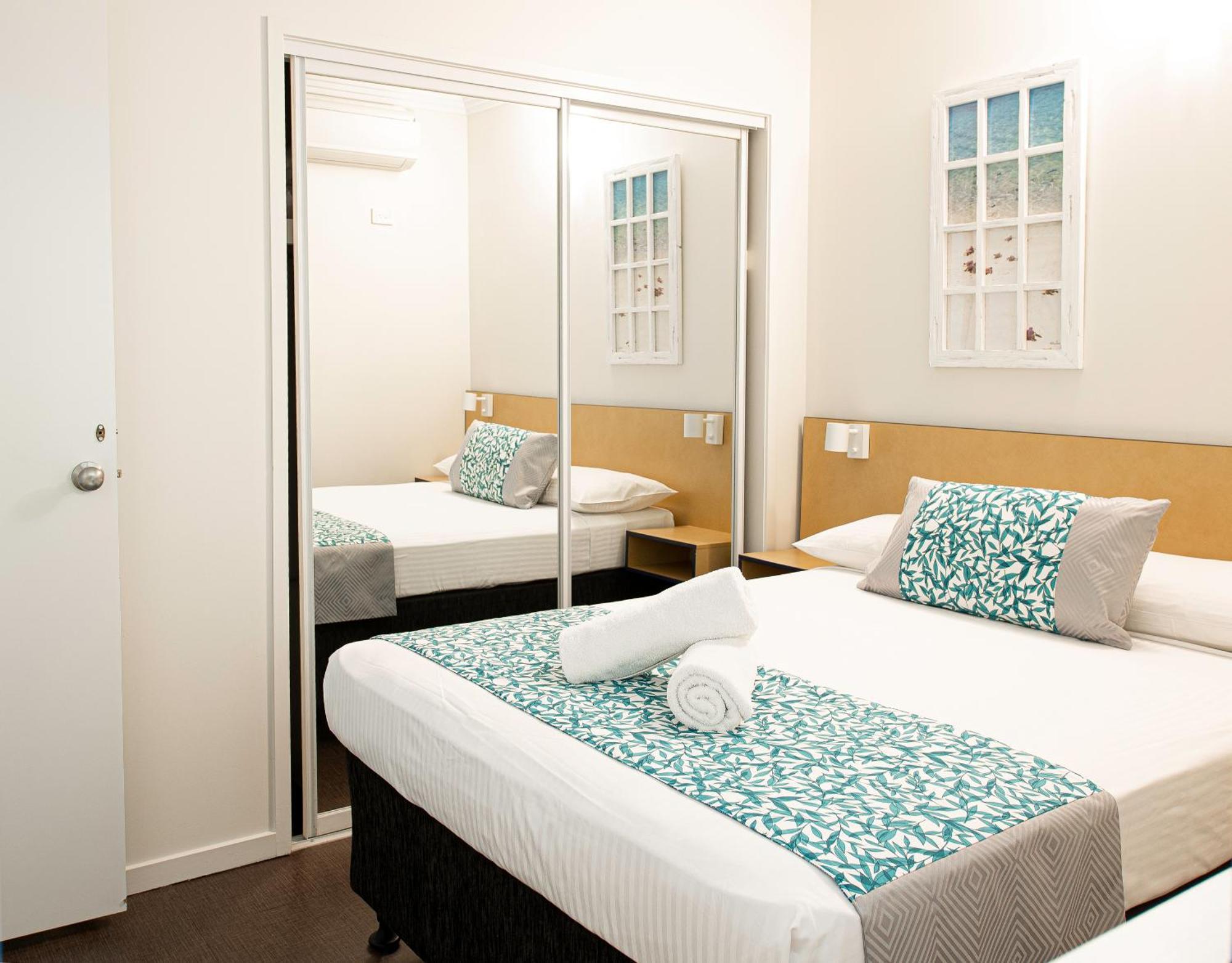 Coral Sea Vista Apartments Airlie Beach Exteriör bild